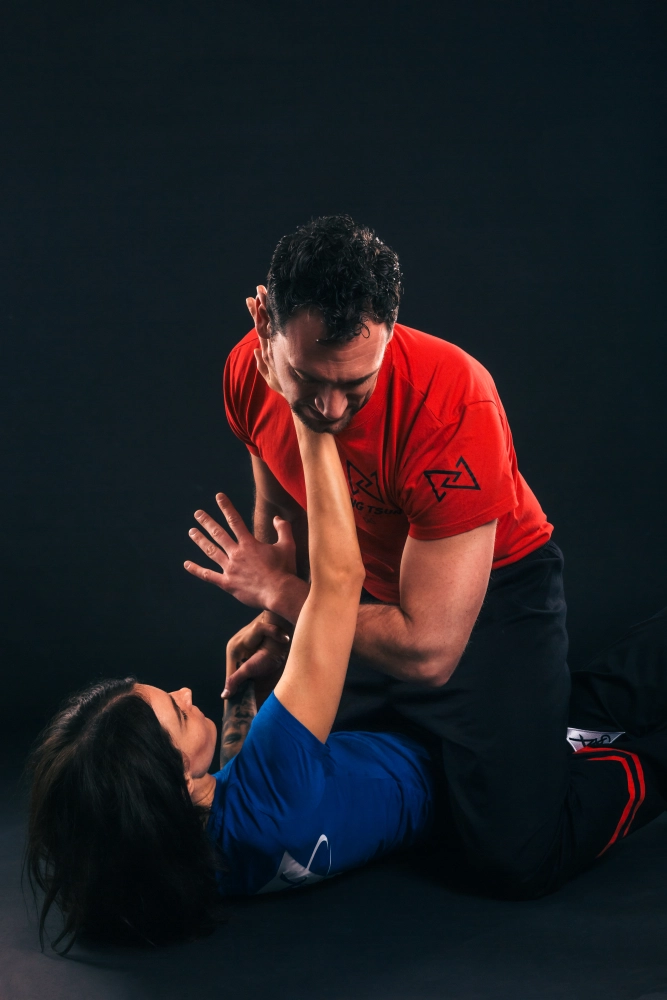 Wing Tsun Savedefence Frauen-Elfverteidigung